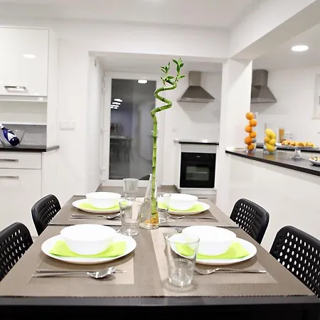 Albergue Zambeachouse - Paradise